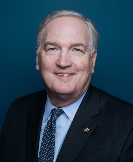 Official portrait of STRANGE, LUTHER J III